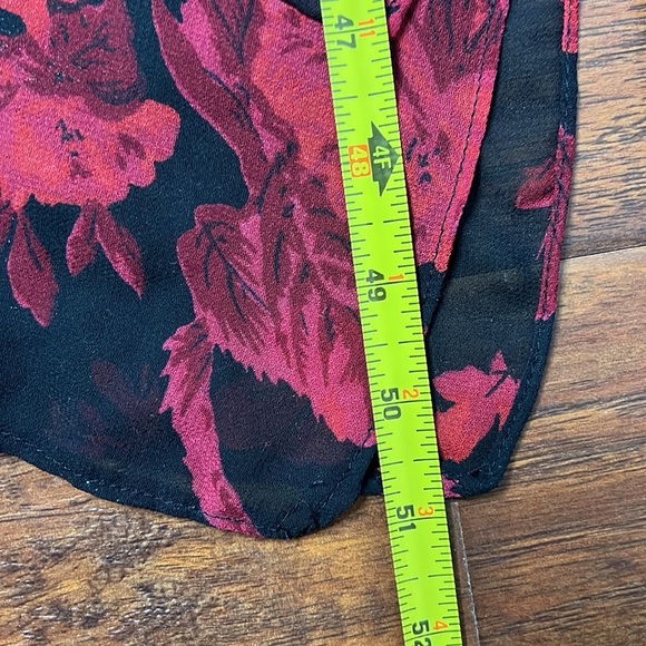 Nikki Collection elegant full  length flared dress with sequins - Picture 5 of 9